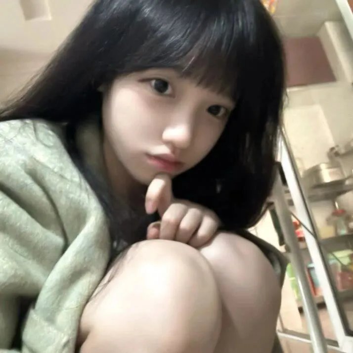 地铁女孩